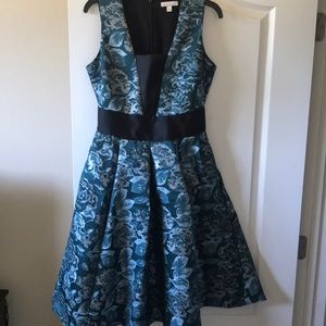 Blue and silver knee length dress 👗